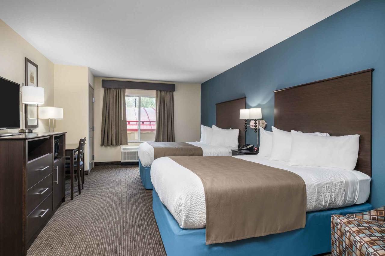 Americinn By Wyndham Windom Экстерьер фото